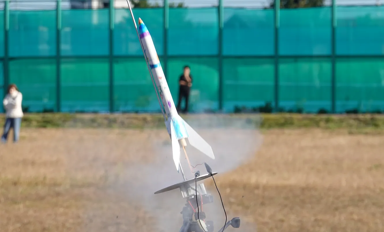 NPOくるりんlabo × SAPPOROCKET FESTIVAL「ロケット教室」を開催しま