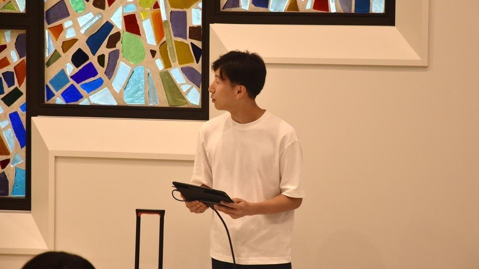 道尾ゼミナールの活動報告の様子