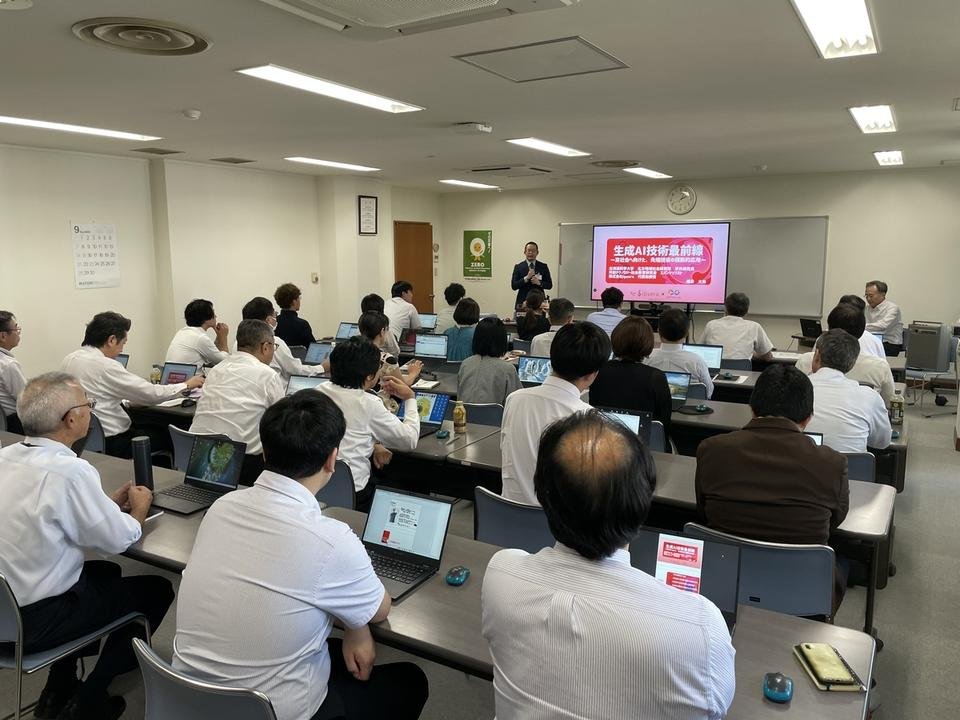 セミナーレポート】工学専攻木村研究室 峨家氏が北電興業で生成AI