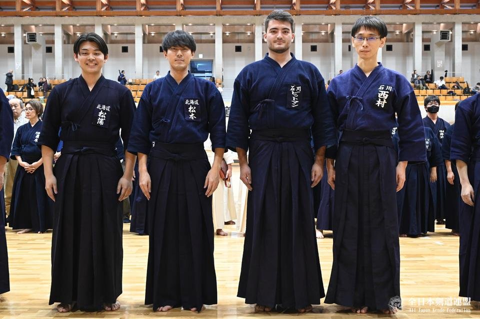 臨床工学科 松浦 魁さんが杖道の全国大会で入賞しました｜北海道科学大学