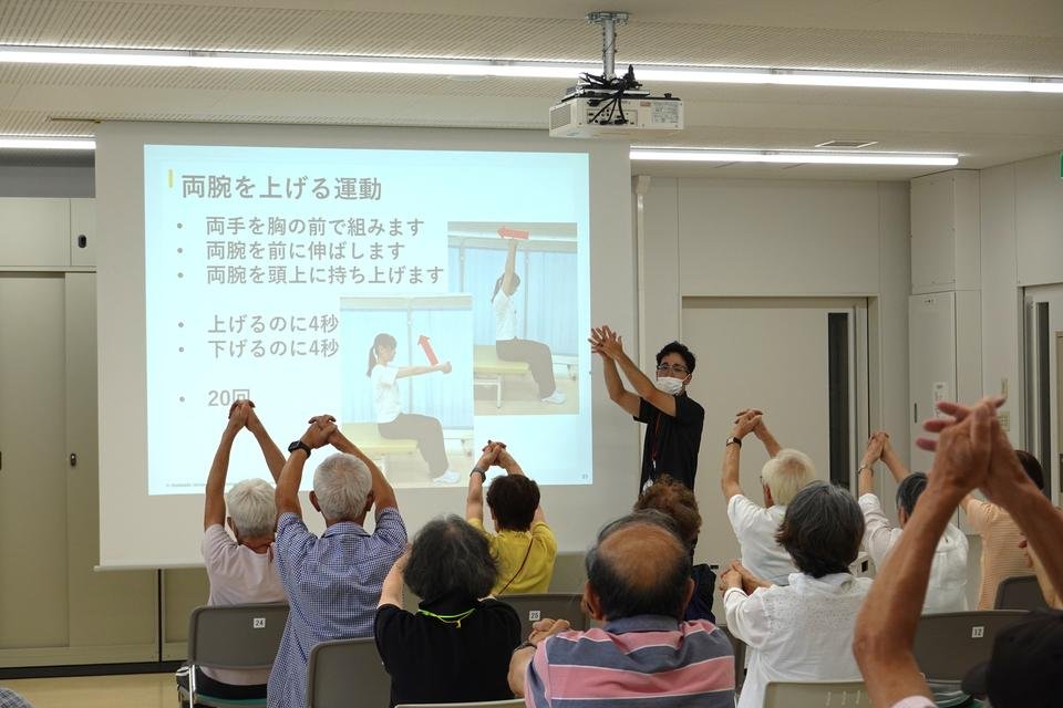 座ってできる体操教室