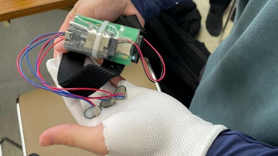 センサーグローブの画像③