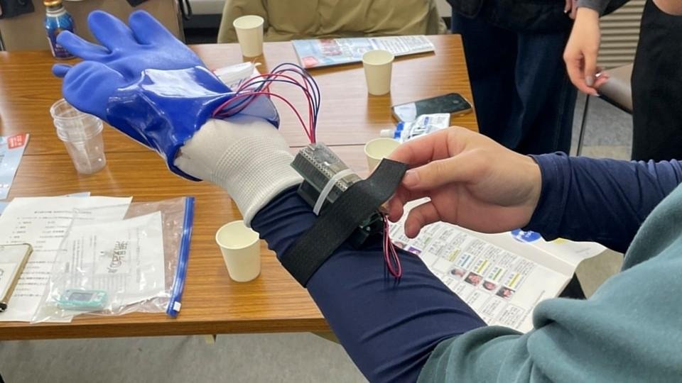センサーグローブの画像④