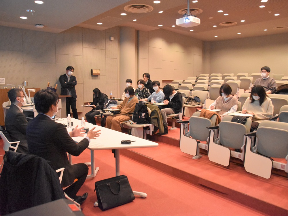 人間社会学科が「法務省専門職員人間科学領域＜法務教官＞の仕事に